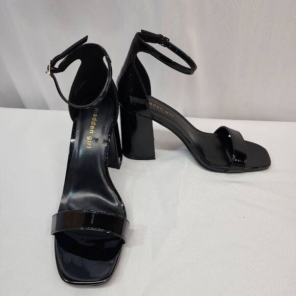 Madden Girl STAR Block Heel Platform Sandal Ankle Strap Square Toe Black Size 8 - Picture 2 of 9